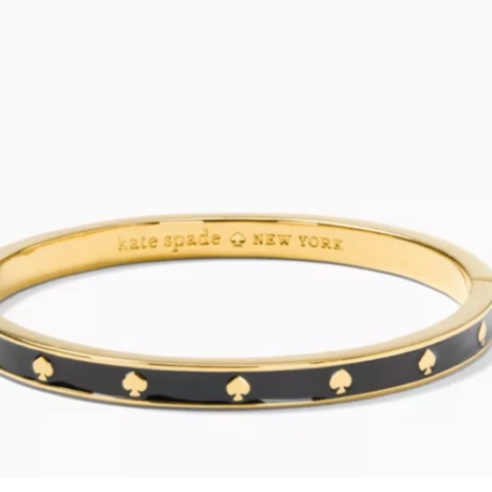 NEW KATE SPADE NEW YORK SPOT THE SPADE ENAMEL HINGED
BANGLE